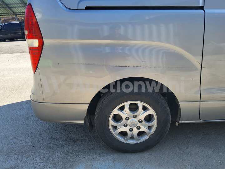 Hyundai Starex 2013 — 17