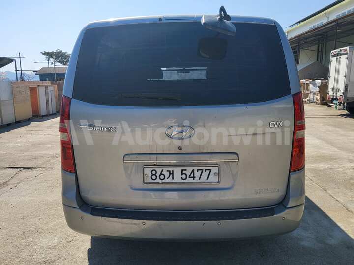 Hyundai Starex 2013 — 4