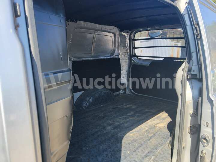 Hyundai Starex 2013 — 48