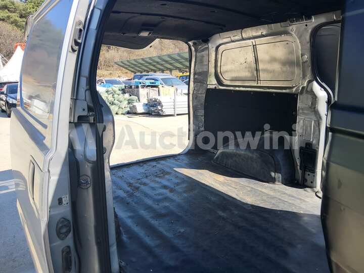 Hyundai Starex 2013 — 53