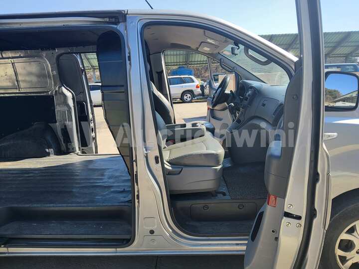 Hyundai Starex 2013 — 55