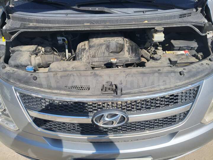 Hyundai Starex 2013 — 57