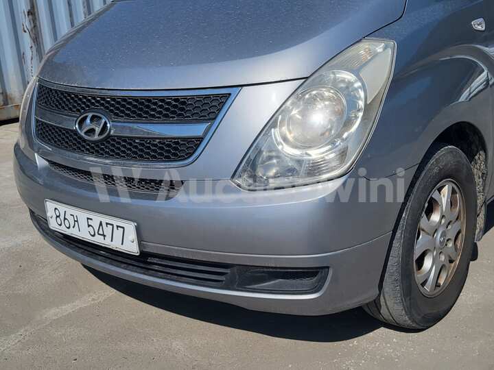 Hyundai Starex 2013 — 10