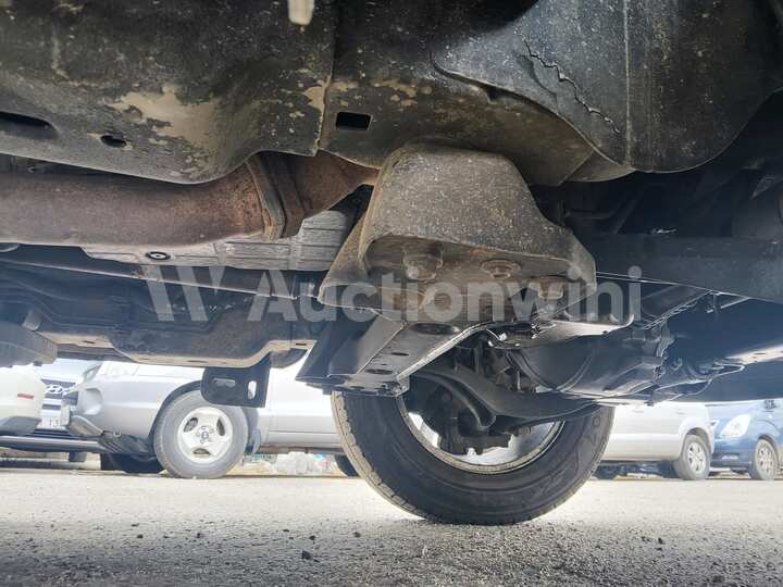 Jeep Cherokee 2005 — 21