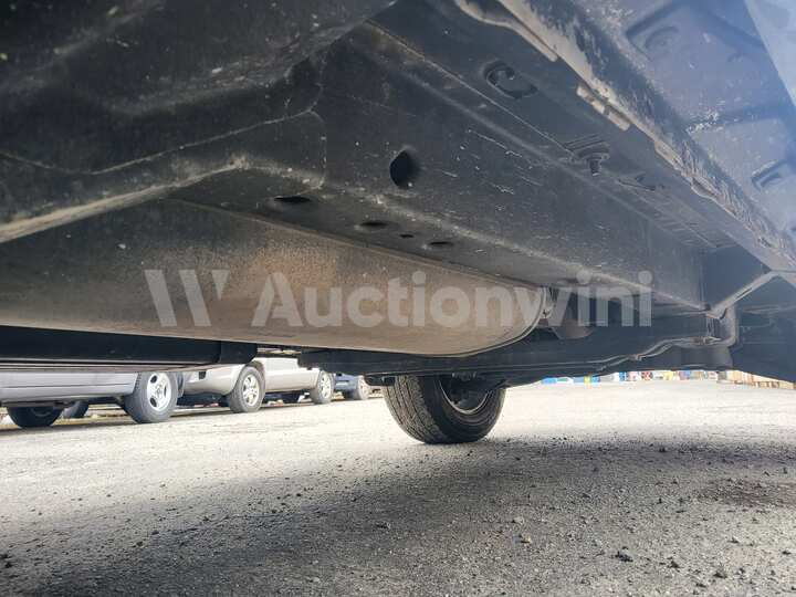 Jeep Cherokee 2005 — 23