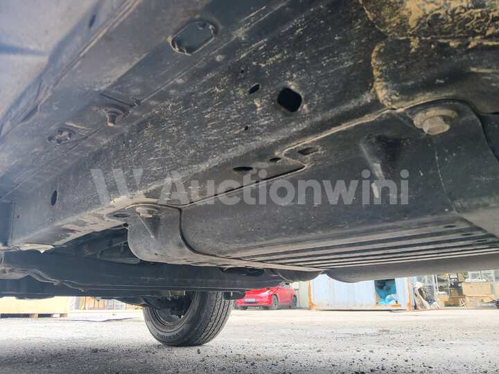 Jeep Cherokee 2005 — 30