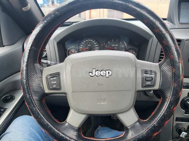 Jeep Cherokee 2005 — 38