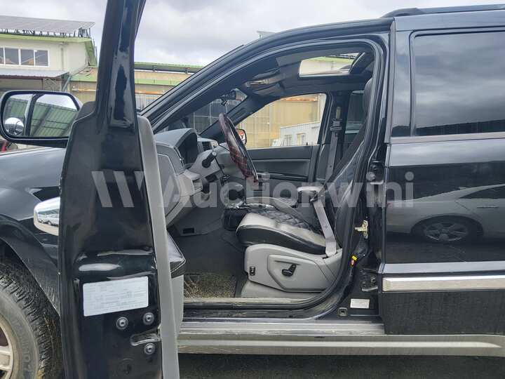 Jeep Cherokee 2005 — 48