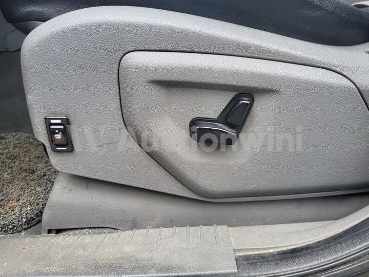Jeep Cherokee 2005 — 49