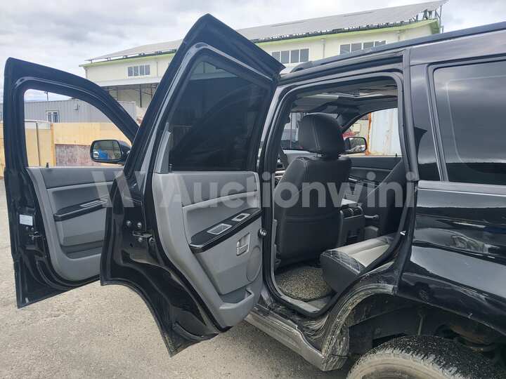 Jeep Cherokee 2005 — 50