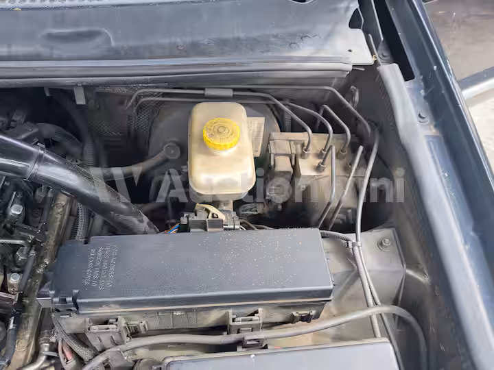 Jeep Cherokee 2005 — 66