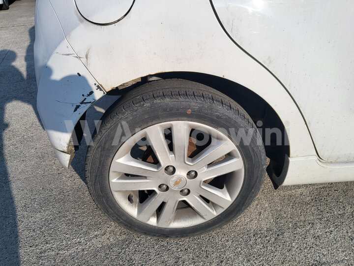 Chevrolet Spark 2014 — 17