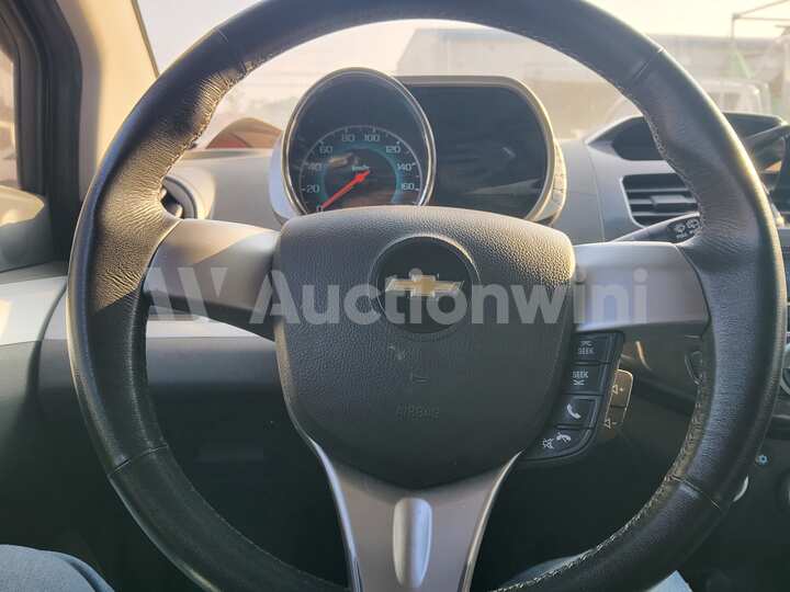 Chevrolet Spark 2014 — 37
