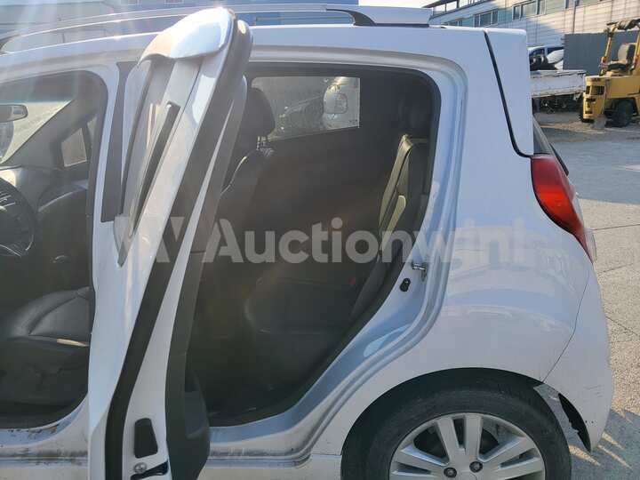 Chevrolet Spark 2014 — 46