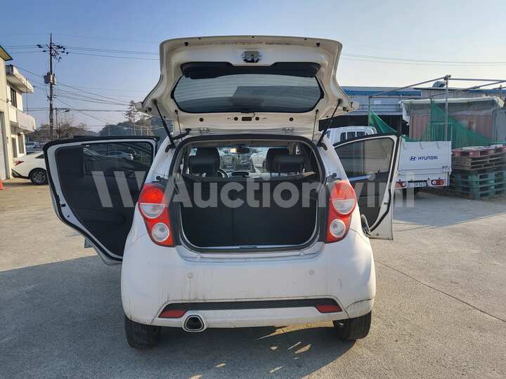 Chevrolet Spark 2014 — 48