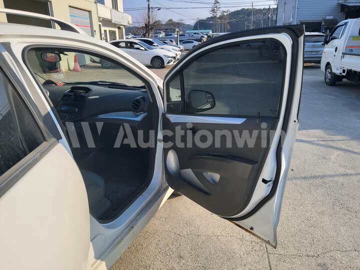 Chevrolet Spark 2014 — 59