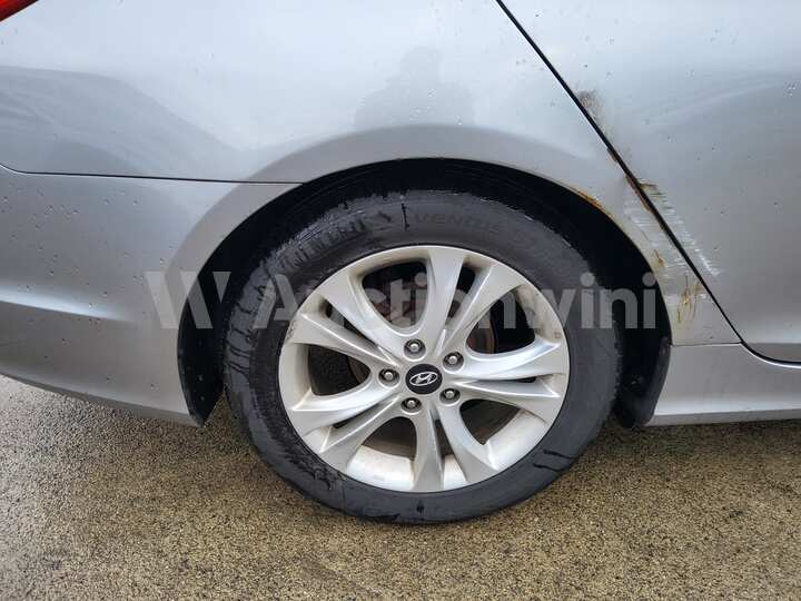 Hyundai Sonata 2010 — 18