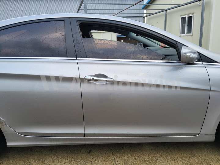 Hyundai Sonata 2010 — 19
