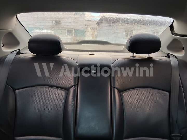 Hyundai Sonata 2010 — 44