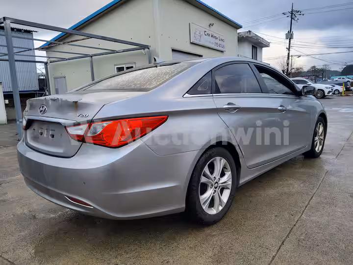 Hyundai Sonata 2010 — 6