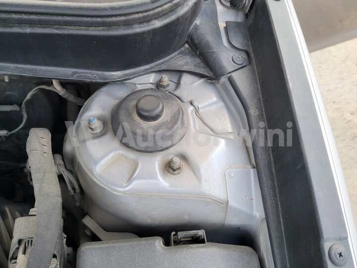 Hyundai Sonata 2010 — 64