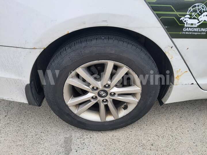 Hyundai Sonata 2018 — 18