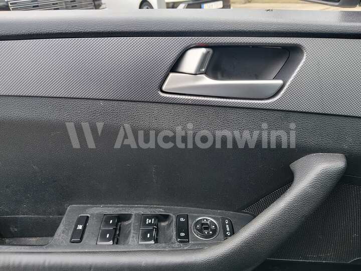 Hyundai Sonata 2018 — 34