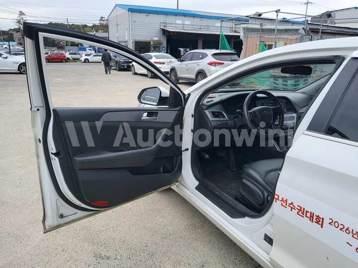 Hyundai Sonata 2018 — 44