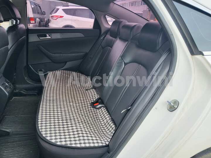 Hyundai Sonata 2018 — 48