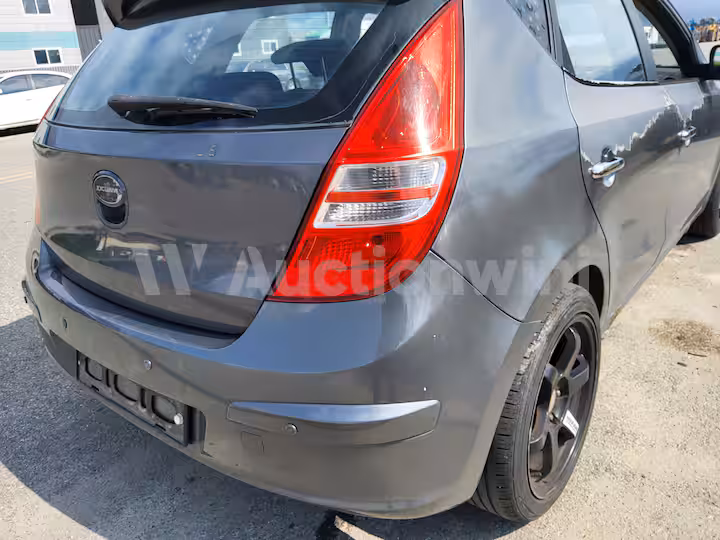 Hyundai i30 2008 — 17