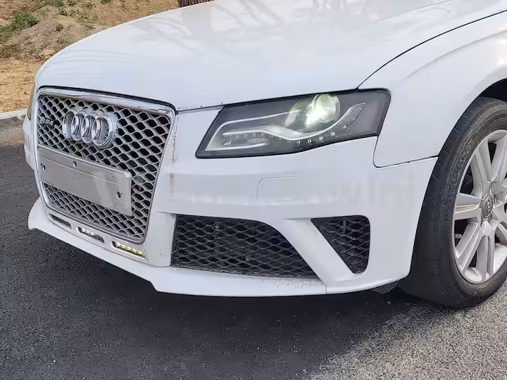 Audi A4 2010 — 12