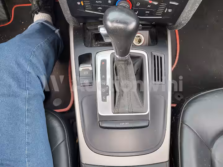 Audi A4 2010 — 41
