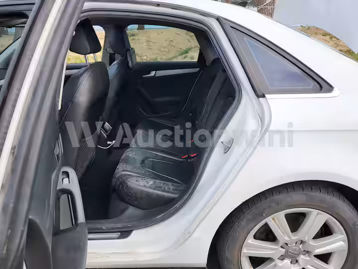Audi A4 2010 — 50