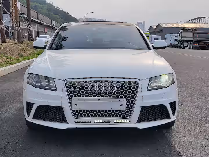 Audi A4 2010 — 9