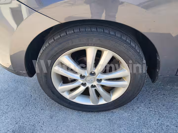 Hyundai Tucson 2011 — 13