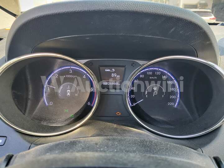 Hyundai Tucson 2011 — 39