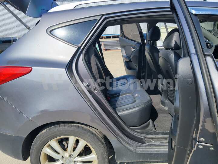 Hyundai Tucson 2011 — 62