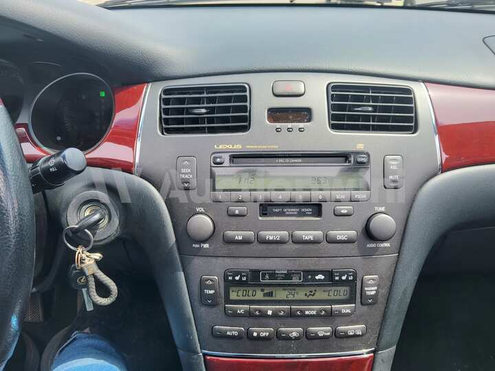 Lexus ES 2004 — 42