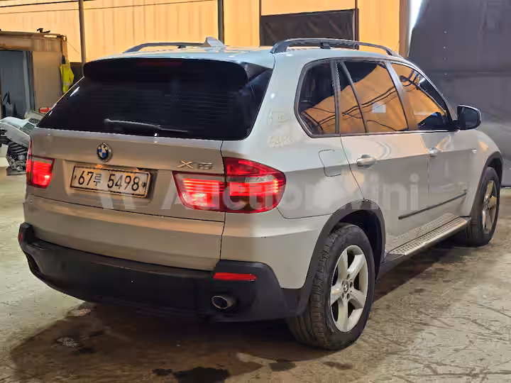 BMW X5 (E70) 2008 — 5