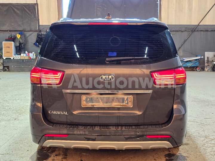 Kia Carnival 2017 — 4