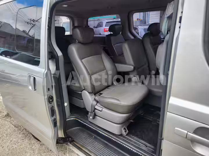 Hyundai Starex 2009 — 22