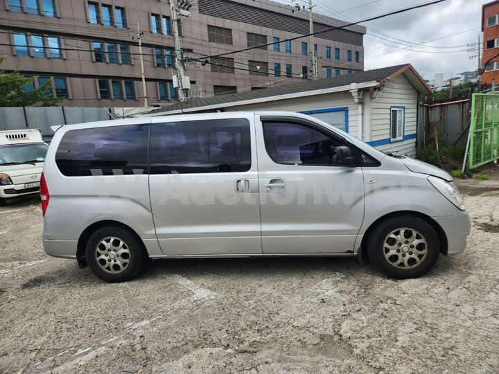 Hyundai Starex 2009 — 4