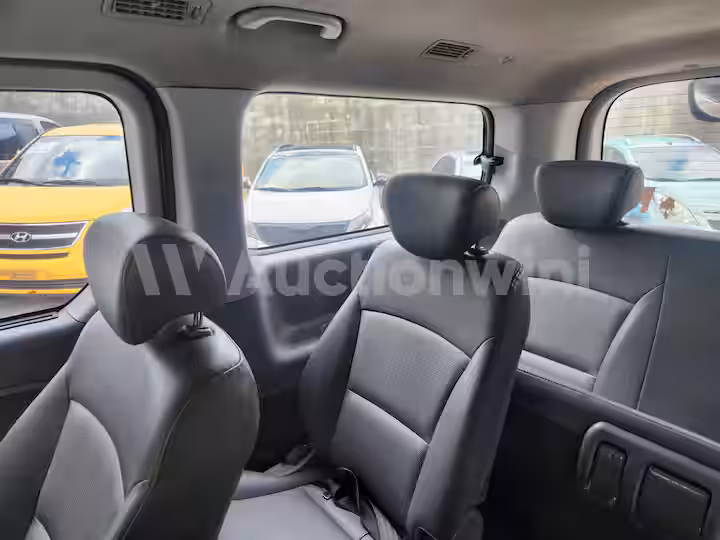 Hyundai Starex 2009 — 35