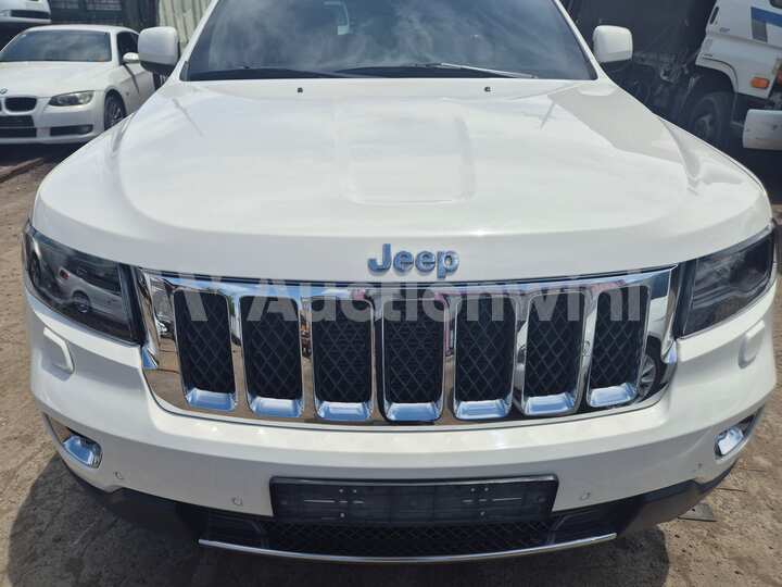 Jeep Cherokee 2012 — 14