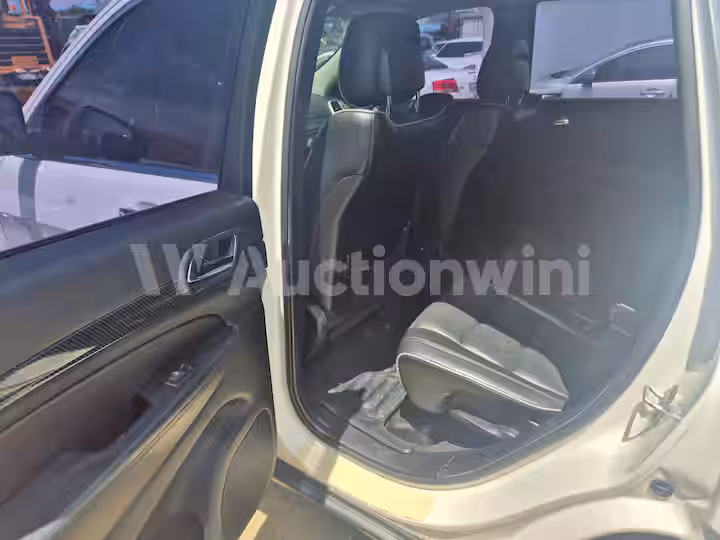 Jeep Cherokee 2012 — 40