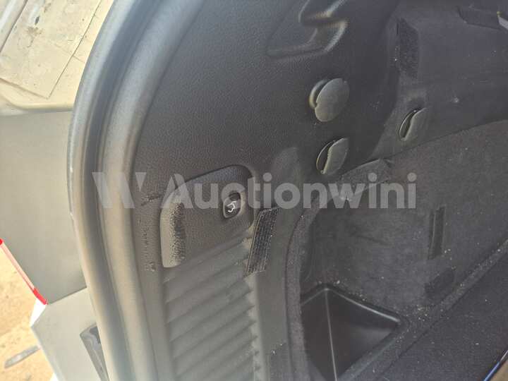 Jeep Cherokee 2012 — 43