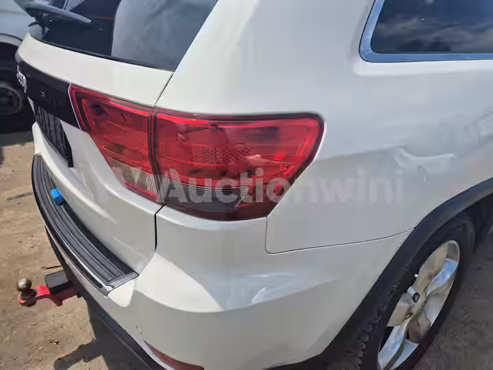 Jeep Cherokee 2012 — 46