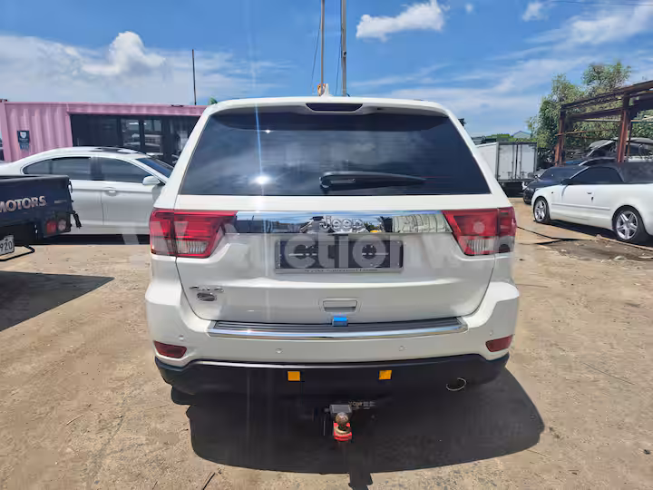 Jeep Cherokee 2012 — 8