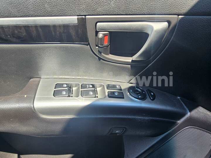 Hyundai SantaFe 2012 — 12