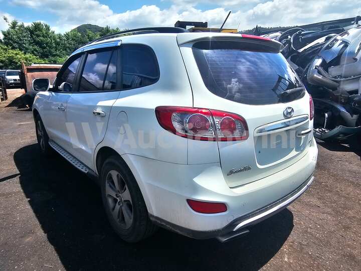Hyundai SantaFe 2012 — 31